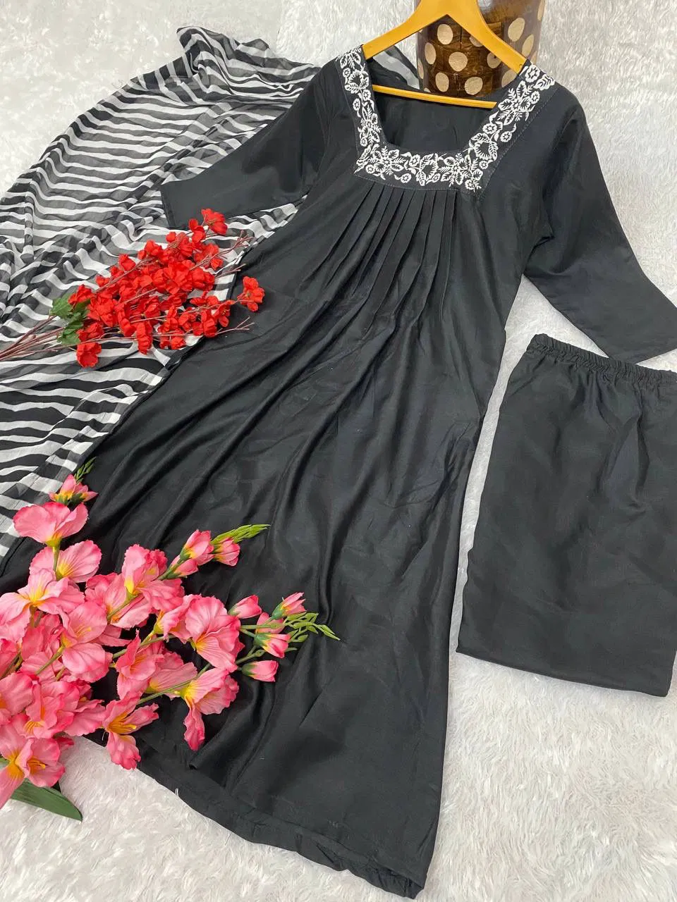 DC G46 Original Mirror Muslin Designer Kurti With Bottom Dupatta Wholesale Price IN Surat